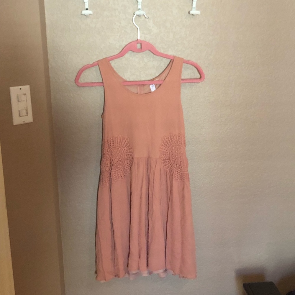 Beautiful peach sundress from Francesca’s